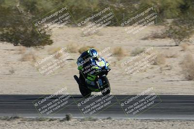 media/Dec-07-2025-CVMA (Sun) [[3e7d2de5dc]]/Race 8-Middleweight Shootout/